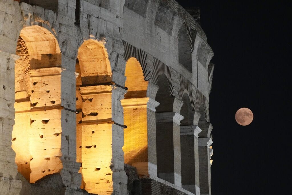 Italy Supermoon